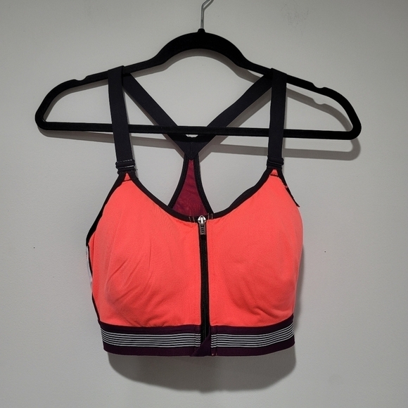 Victoria's Secret Wireless Sports Bra Size 34DD - Picture 15 of 15